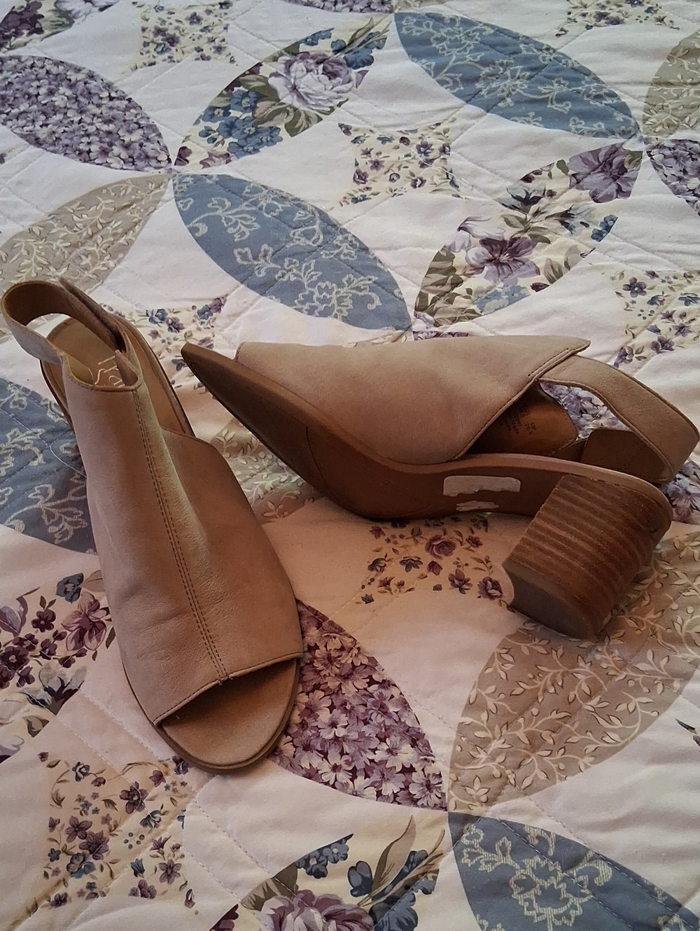 Franco Sarto Neutral Tan Open-Toe Slingback Block Heel Sandals. Sz 9.5